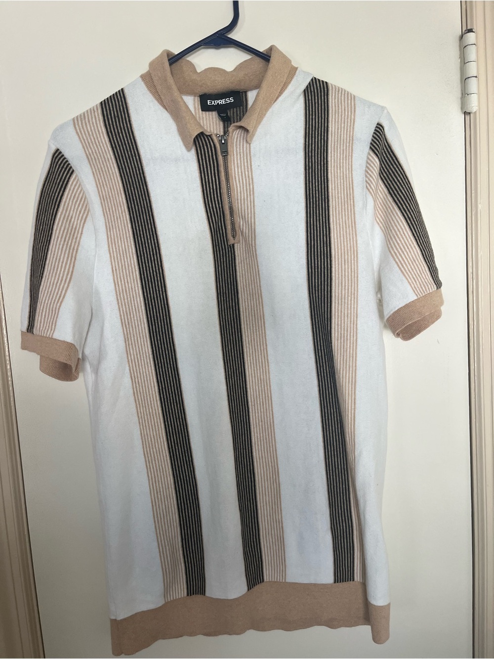 Express Men's White Polo with Beige and Black Vertical Stripes